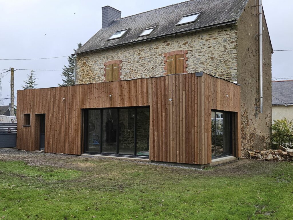 Extension ossature bois à Guenrouët